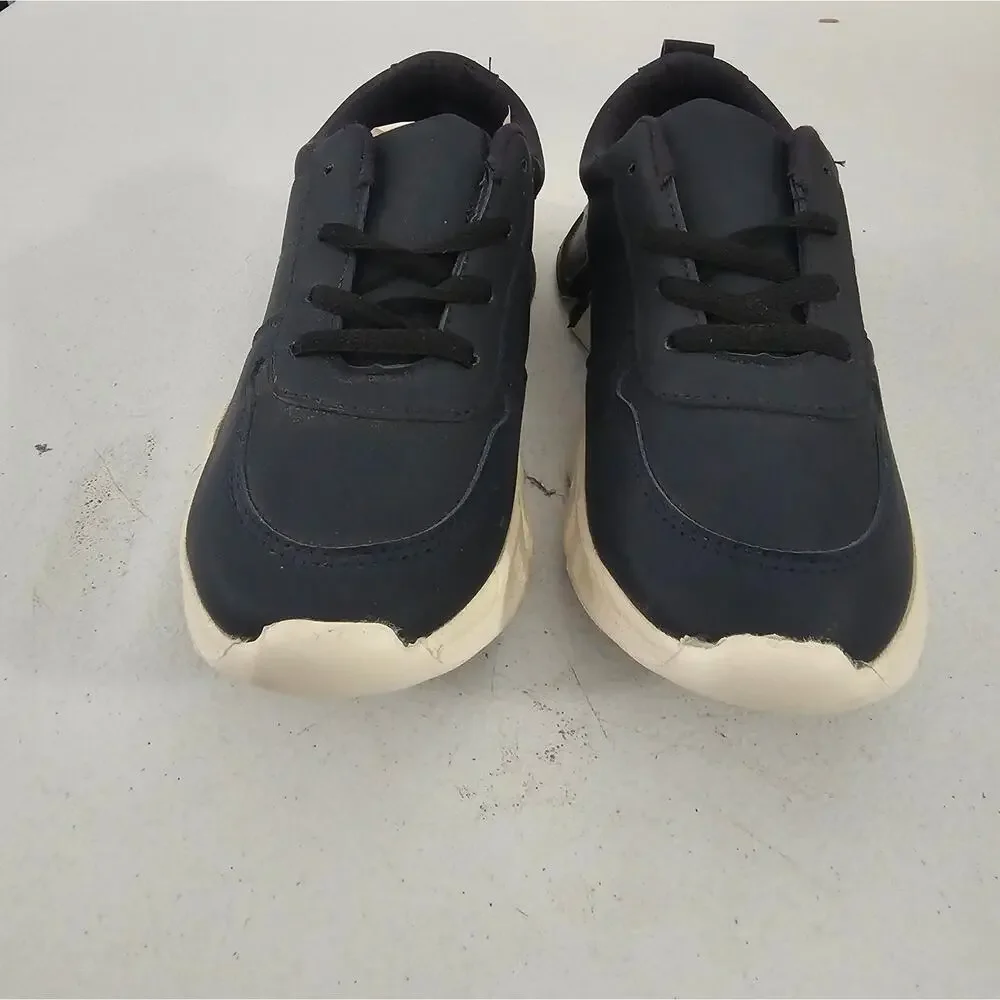 Boys Lightweight Lace-up sneakers size EU34 UK2 US 3